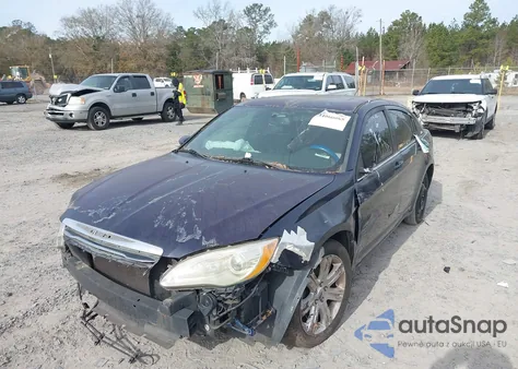 2013 Chrysler 200 Touring из США, поврежденный, VIN 1C3CCBBB7DN674481